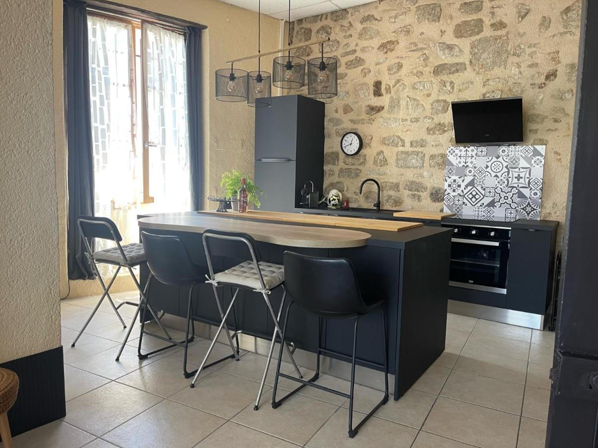 Poppy Appartement De Charme A 2 Min Centre-Ville Figeac Esterno foto