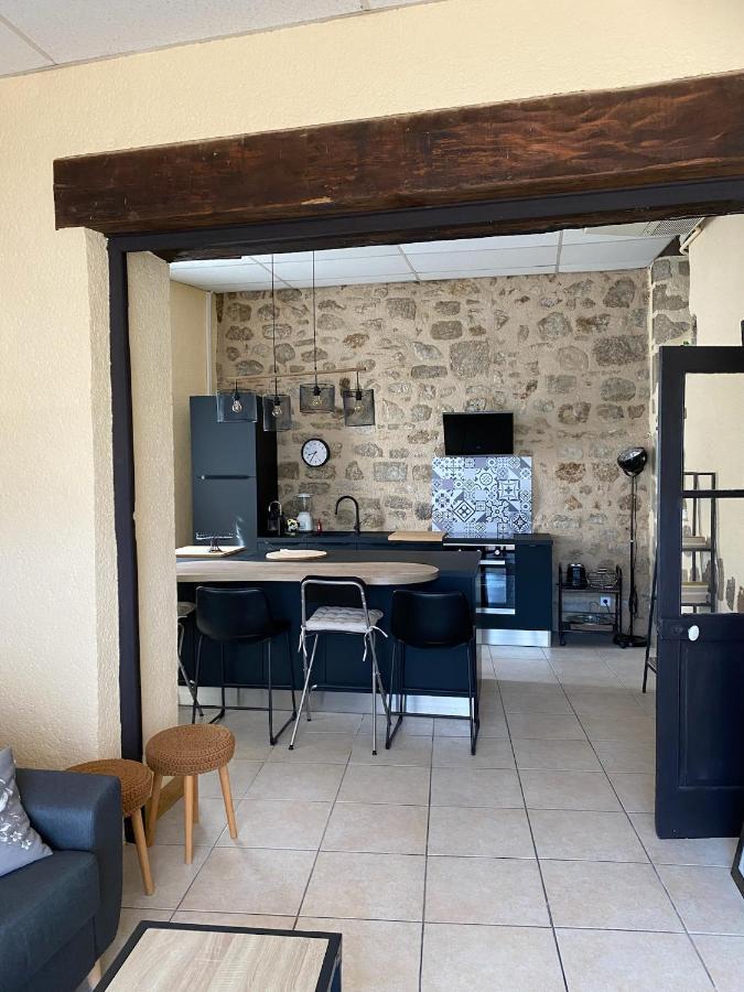 Poppy Appartement De Charme A 2 Min Centre-Ville Figeac Esterno foto